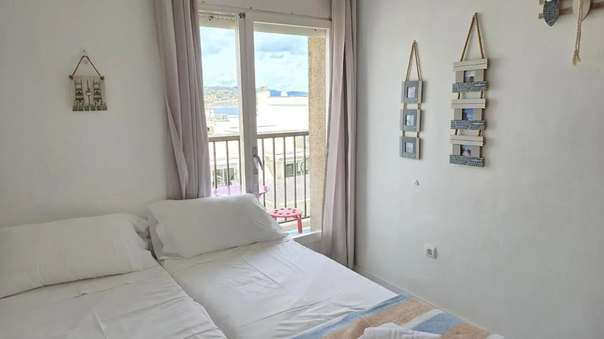 Bright Apartment With Two Balconies And A Seaside Pool Blanes Spain