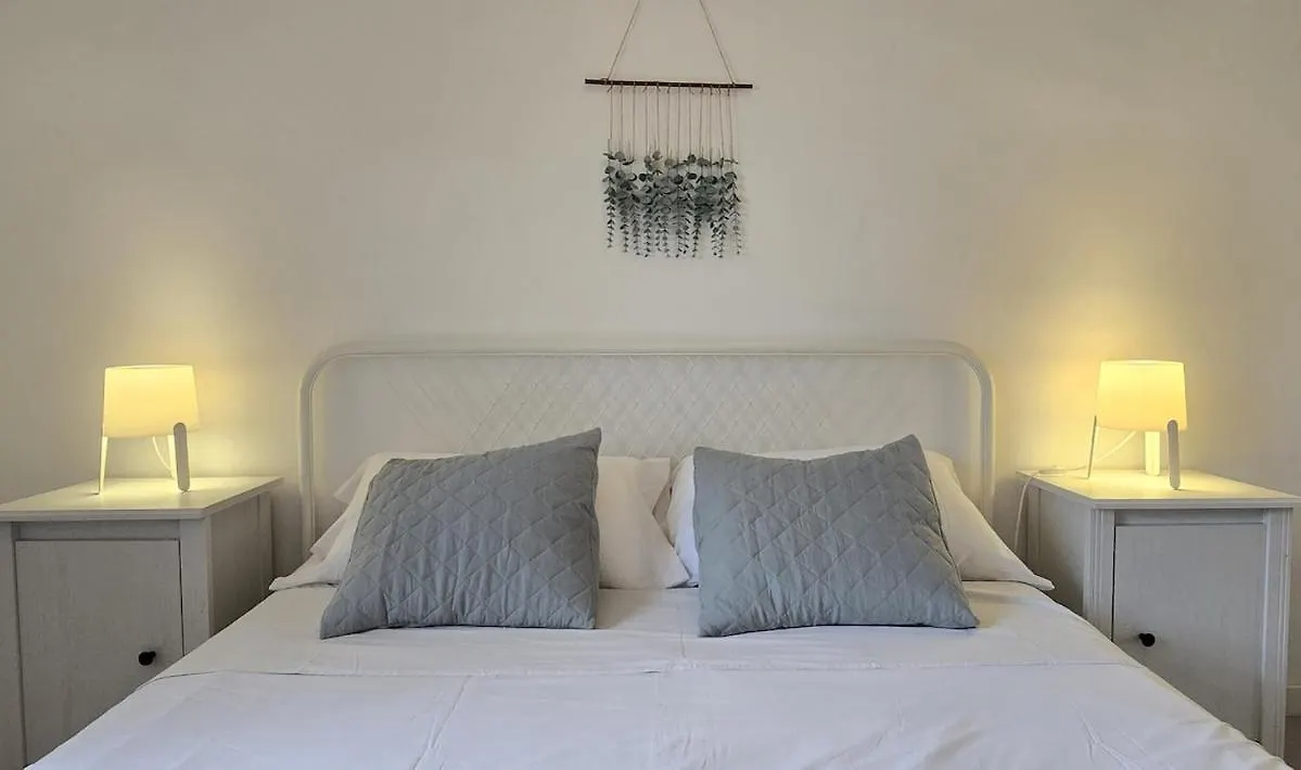 Bright Apartment With Two Balconies And A Seaside Pool Blanes 0*,